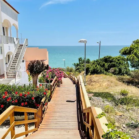Apartamento On The Stunning Olhos De água