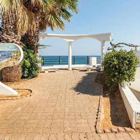 On The Stunning Olhos De Agua * Албуфейра